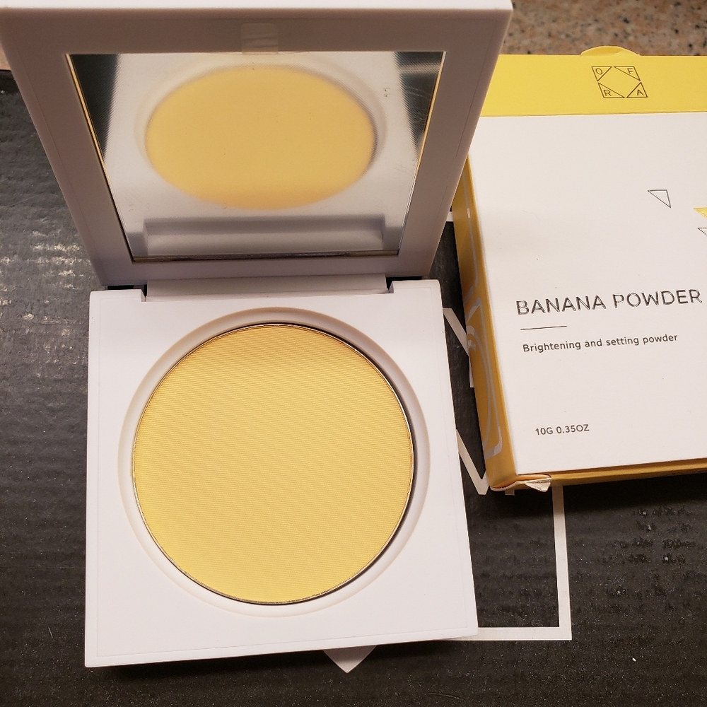 **Sold** Ofra. Banana pressed powder.